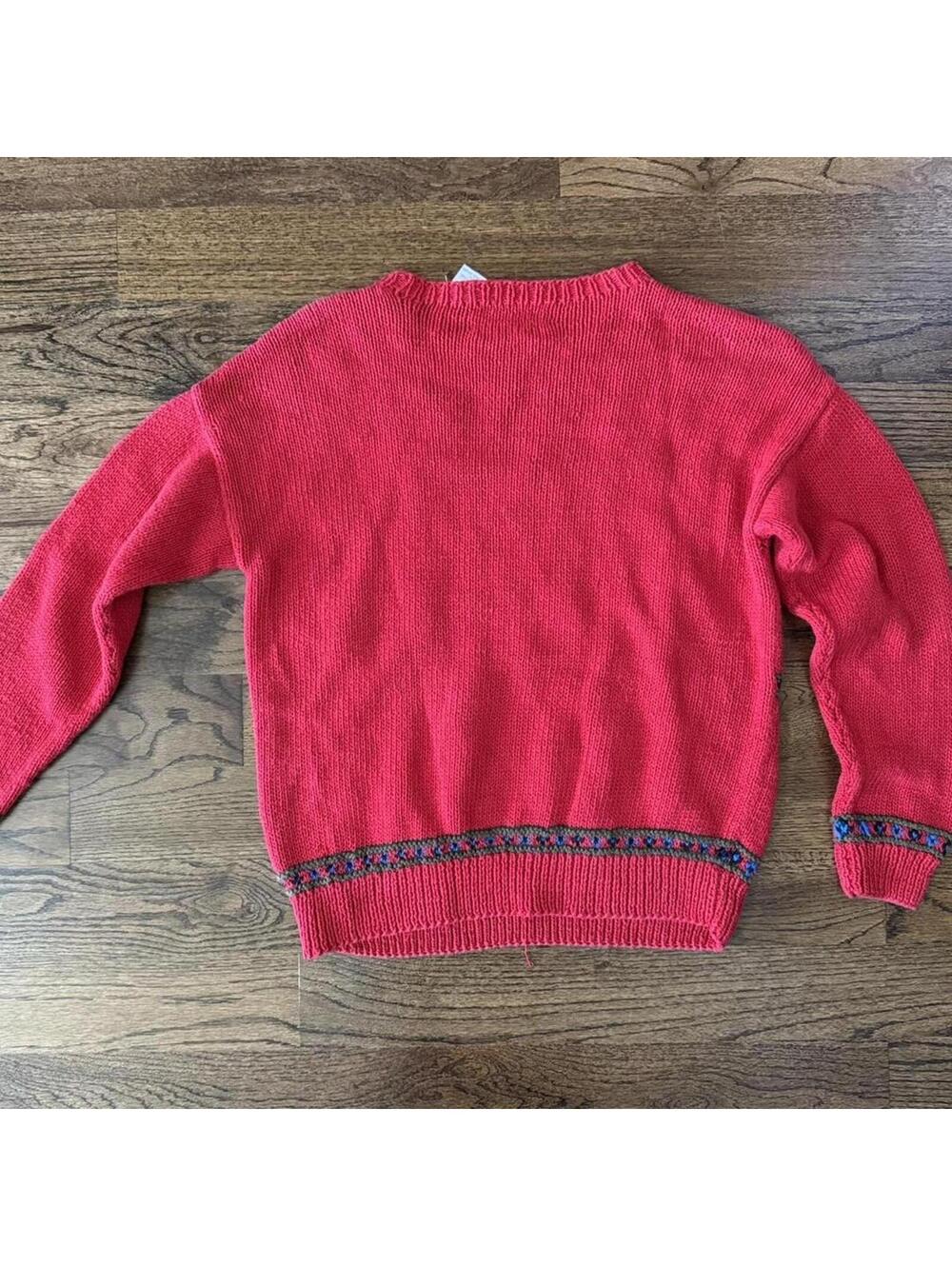 🌺 First Issue hand-knit floral sweater — XS (fits women’s XS/S or men’s XXS/XS) - Picture 6 of 6